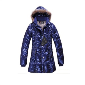 【品牌直供】时尚中短款女士羽绒服靓丽修身连帽淑女外套