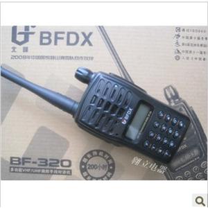 北峰对讲机BF-320 超长待机2200毫安锂电 400-470 北峰320 zlx