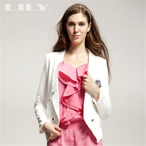 LILY 2011春秋款 漂白色 素色百搭 轻盈优雅 西装