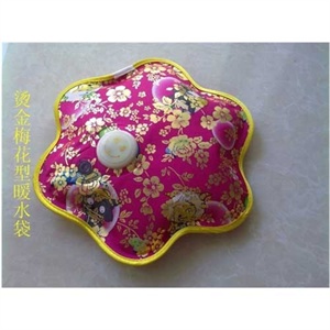 富嘉电热暖水袋/电暖袋/暖手袋/暖手宝 绒布绣花 梅花型