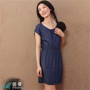 茵曼2012夏装新款圆领收腰短袖牛仔连衣裙Y822102547