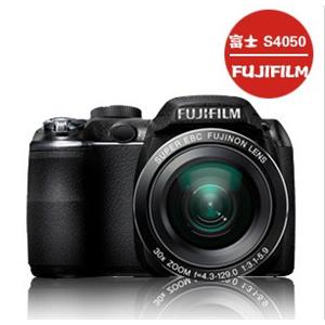富士Finepix S4050 数码相机送4G卡 相机包 4节充电套装