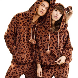 2011秋季新品 歌瑞尔猎豹情侣时尚豹纹珊瑚绒家居服睡衣套装