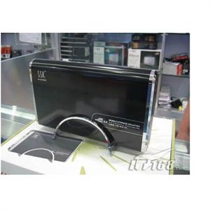 SSK飚王 星光SHE001 串口SATA 3.5寸移动硬盘盒 带独立开关/yxw