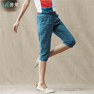茵曼女装 2012夏装新款脚边开叉纽扣装饰纯棉七分女裤 822093455